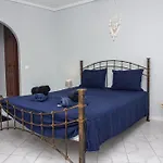 Strip Apartament *